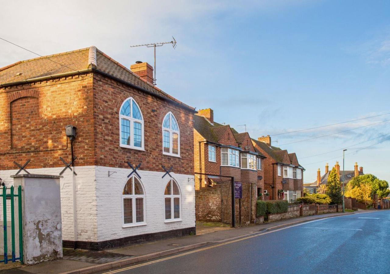 Villa Charming 2 Bed House In Tewkesbury Centre Esterno foto